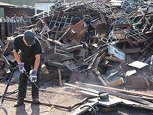 Демонтаж и самовывоз металлолома в Казани